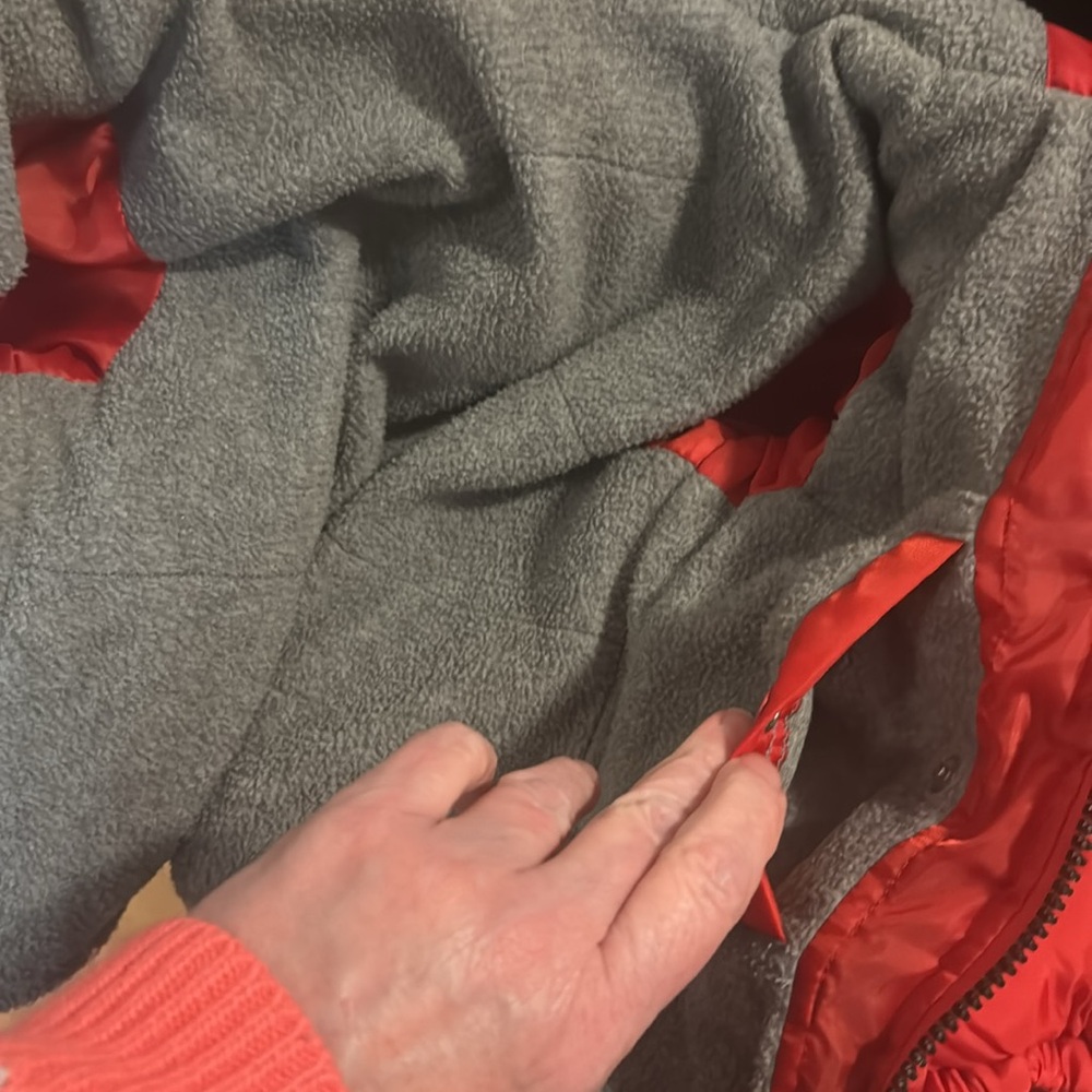 EUC kids Puma Puffer Jacket - Picture 7 of 10